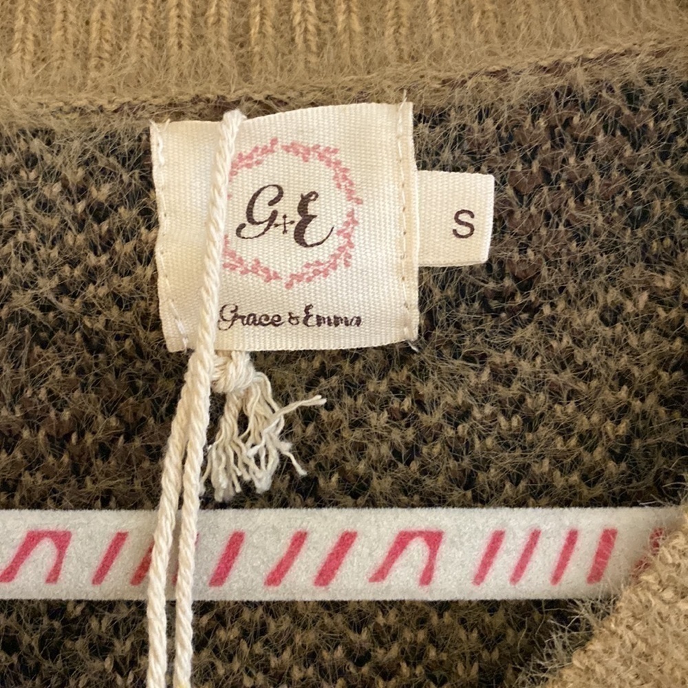 Grace&Emma sweater - Picture 4 of 6